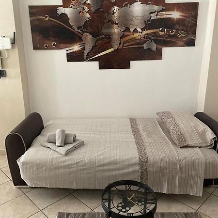 Ferienwohnung L'Anima Del Viaggio A Torino Exterior foto