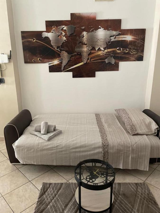 Ferienwohnung L'Anima Del Viaggio A Torino Exterior foto